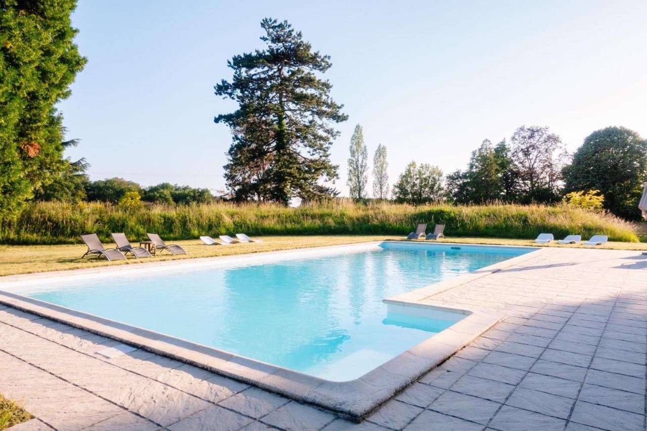 ホテル Chateau Le Boisrenault Buzançais エクステリア 写真